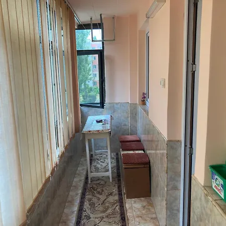 Teacher1 Apartamento Constanţa